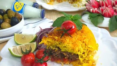 طرز تهیه پلو کباب قالبی آذری؛ با سس مخصوص