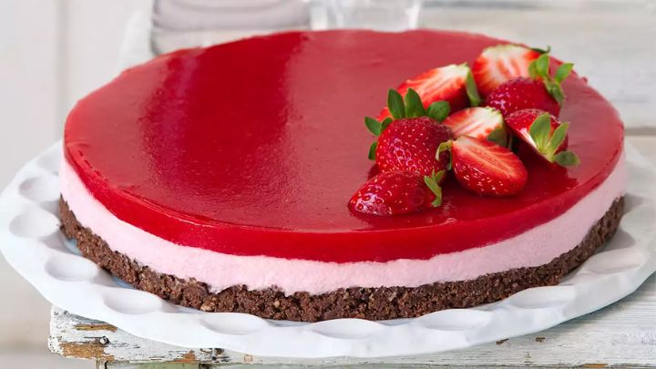 نکات و فوتوفن های طرز تهیه دسر یلدایی بدون فر و همزن نکات و فوتوفن های طرز تهیه دسر یلدایی بدون فر و همزن