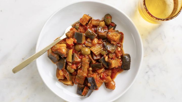 نکات و فوت‌وفن های طرز تهیه خوراک بادمجان کرفس