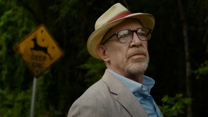 هارولد (با بازی جی. کی. سیمونز) در فیلم فیلم هیئت منصفه شماره ۲ (Juror #2)