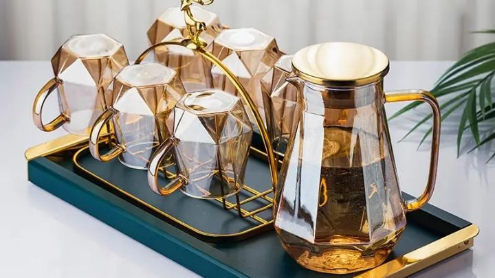 زیبایی ماندگار: ستهای پارچ و لیوان از جنسهای باکیفیت زیبایی ماندگار: ستهای پارچ و لیوان از جنسهای باکیفیت