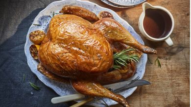 طرز تهیه بوقلمون شکم پر (غذای سال نو میلادی) برای شام + نکات