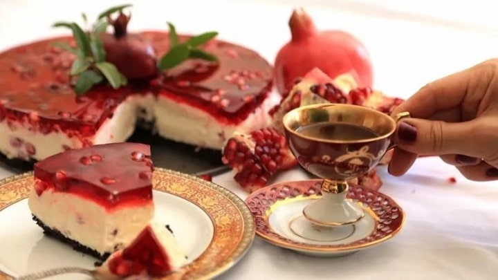 نکات و فوت و فن‌های طرز تهیه چیز کیک انار