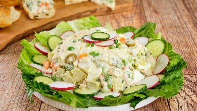 طرز تهیه سالاد الویه خانگی با مرغ