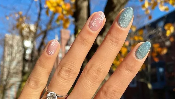 دانه‌های برف مخملی برای طراحی ناخن