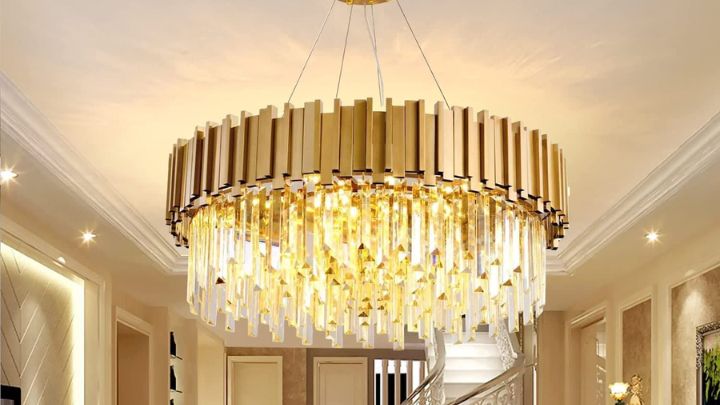 لوستر کریستالی لوکس و زیبا به رنگ طلایی