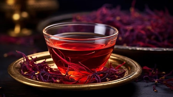 بهترین زمان مصرف دمنوش گلبرگ زعفران