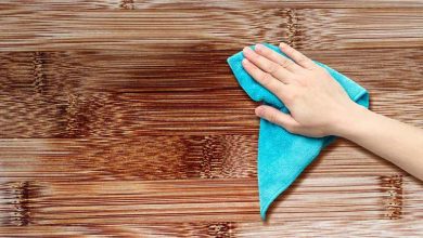 11 روش ساده و کاربردی برای رفع لکه آب از سطح چوبی
