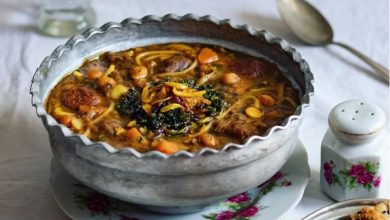 طرز تهیه آش ترش خوشمزه به روش سنتی