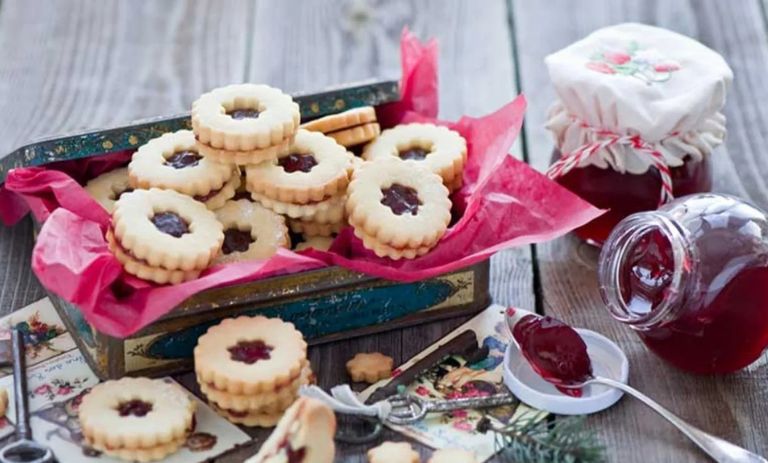 طرز تهیه شیرینی مربایی مشهدی برای عید؛ به روش قنادی