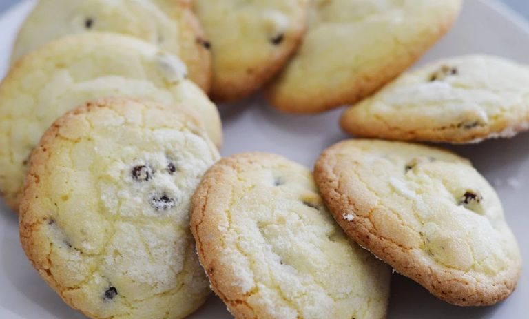 طرز تهیه شیرینی کشمشی برای عید؛ به روش خانگی