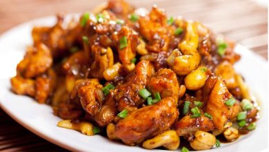 طرز تهیه خوراک مرغ و بادام هندی؛ غذای سریع و خوشمزه