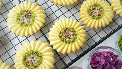 طرز تهیه شیرینی رومیاس بادامی برای عید؛ خوشمزه و متفاوت