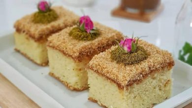 طرز تهیه کیک شنی شیرعسلی+ نکات و فوت‌وفن‌ ها