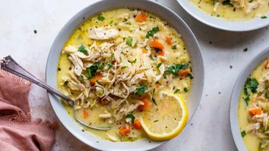 طرز تهیه سوپ لیمو و مرغ با اسفناج؛ غذایی سبک برای افطار