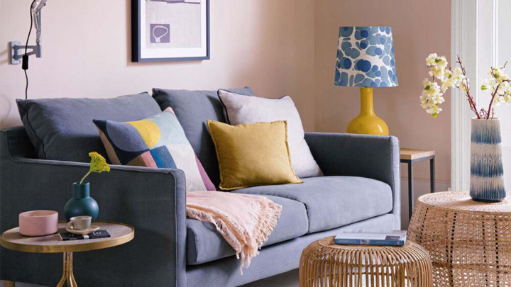 هلویی روشن از رنگهایی که خانه را بزرگتر نشان میدهد هلویی روشن از رنگهایی که خانه را بزرگتر نشان میدهد