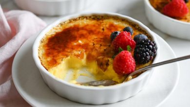 طرز تهیه دسر کرم بروله فرانسوی؛ در فر و بدون فر