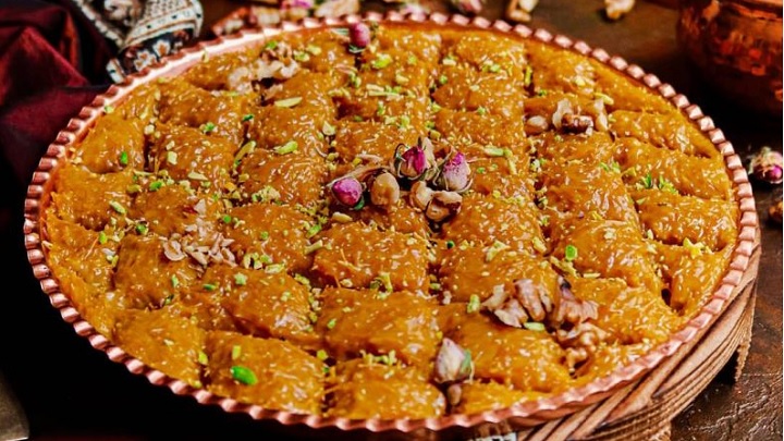 نکات و فوت‌وفن های طرز تهیه حلوای شیر عسلی