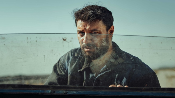 سریال وحشی (The Savage)؛ بهترین فیلم و سریال‌های جواد عزتی