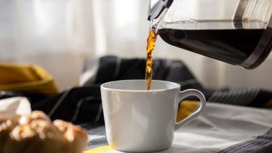 3 ترفند تمیز کردن قهوه جوش سوخته همانند روز اول