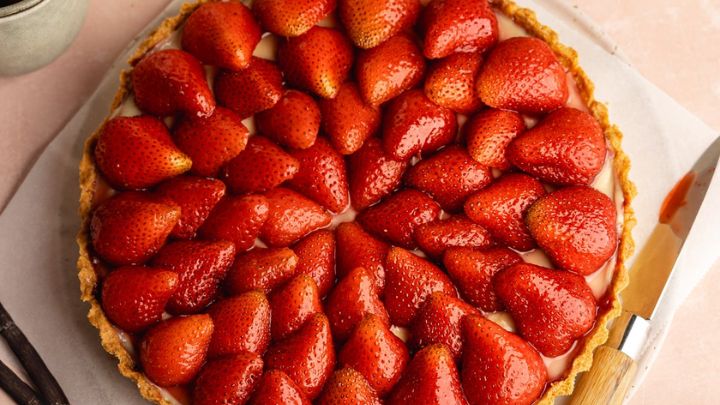 نکات و فوت‌وفن‌ های طرز تهیه تارت توت فرنگی