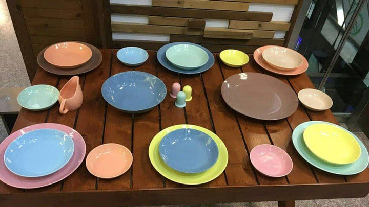 تحولی در پذیرایی با ظروف سرامیکی رنگی با طراحی خلاقانه تحولی در پذیرایی با ظروف سرامیکی رنگی با طراحی خلاقانه