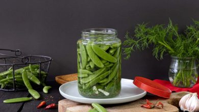 طرز تهیه ترشی نخود فرنگی+ نکات کپک نزدن