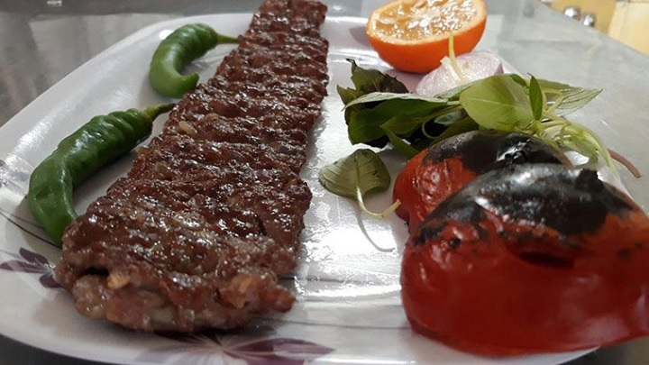 نکات و فوت‌وفن های طرز تهیه کباب بناب خانگی