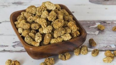 کالری توت خشک چقدر است؟