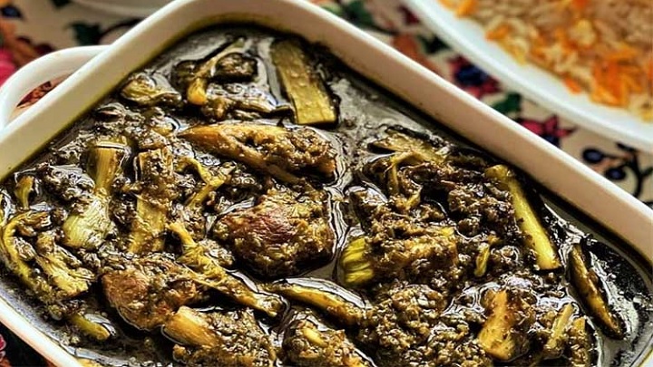 خورشت ریواس با کنگر و مرغ