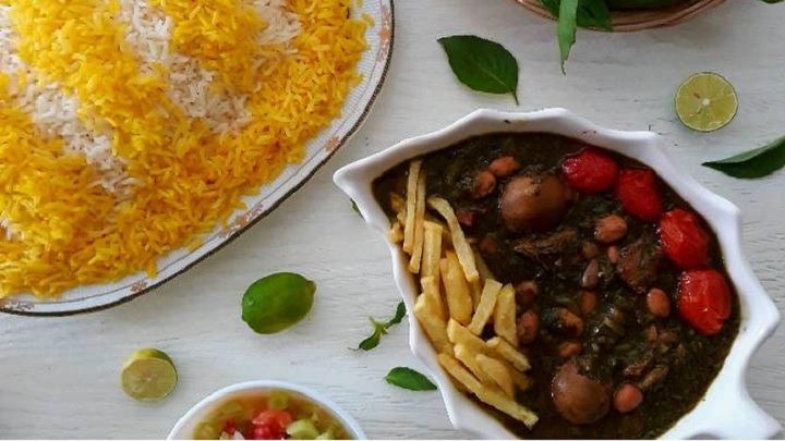 نکات و فوت‌وفن های طرز تهیه خورشت تره کوهی