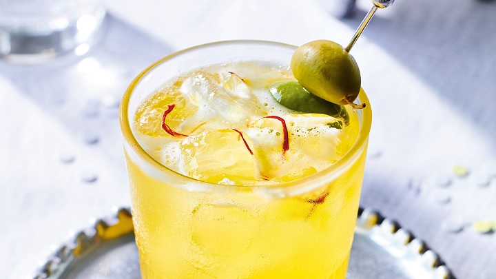 نکات و فوت‌وفن های طرز تهیه شربت زعفران و آبلیمو با گلاب