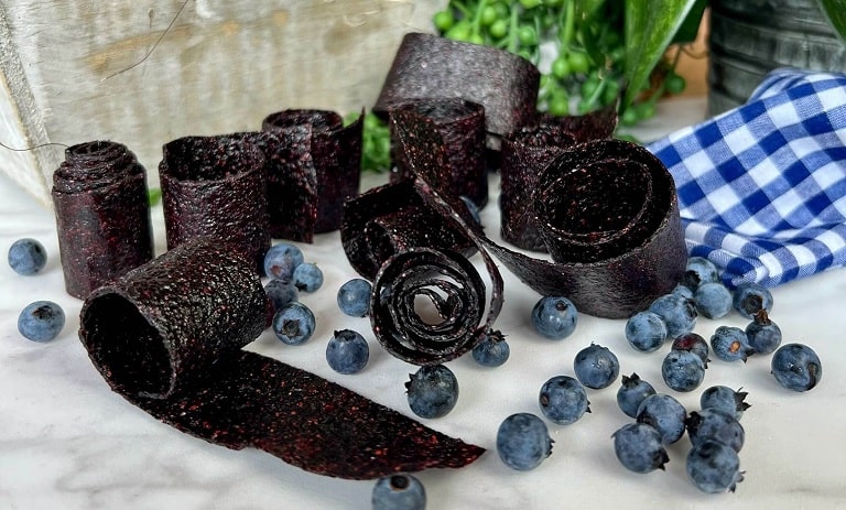 طرز تهیه لواشک بلوبری+ نکات و فوتوفن ها