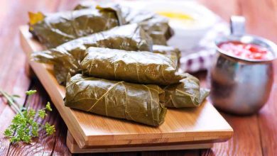 سبزی دلمه برگ مو چیست؟ معرفی سبزی‌های مخصوص این غذای محبوب