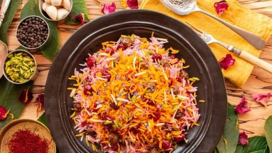 طرز تهیه آلبالو پلو با مرغ و گوشت؛ مجلسی با نکات کلیدی