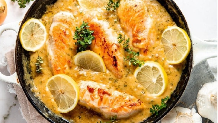 نکات و فوت‌وفن های طرز تهیه فیله مرغ با سس سیر