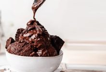 طرز تهیه بستنی شکلاتی خانگی با طعم بازاری