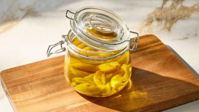 طرز تهیه روغن سیر خانگی برای پخت و پز و انواع سالادها