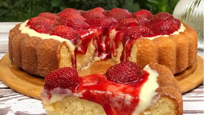 نکات و فوت‌وفن های طرز تهیه کیک توت فرنگی کرمدار