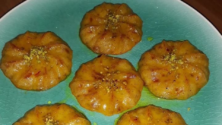 نکات و فوتوفن های طرز تهیه خاگینه سیب (آلما قیقاناخی)