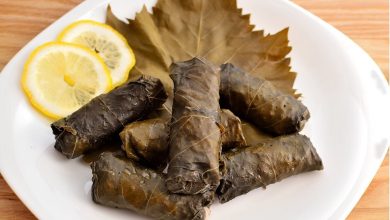 آموزش پیچیدن دلمه برگ مو؛ از سیگاری تا بقچه‌ای