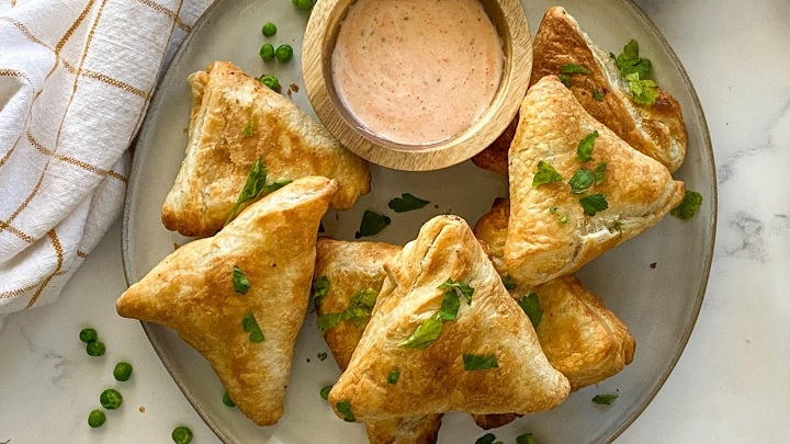 نکات و فوت‌وفن های طرز تهیه سمبوسه نذری