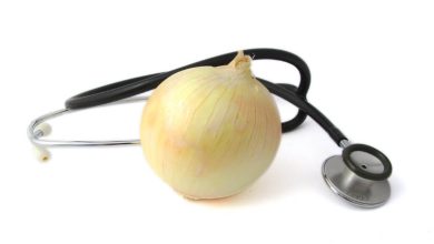 فواید خوردن پیاز خام با غذا