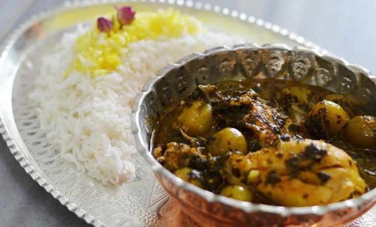 طرز تهیه خورشت نعنا شمالی؛ راز جا افتادن آن