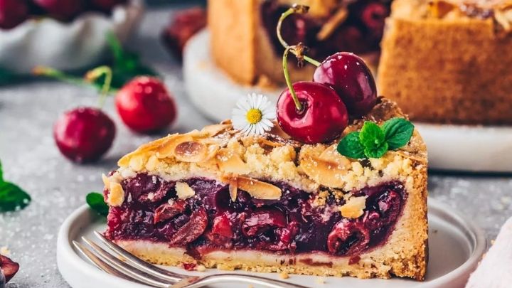 نکات و فوت‌وفن‌ های طرز تهیه کیک کرامبل گیلاس