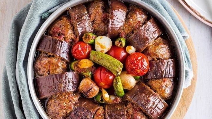 نکات و فوت‌وفن‌ های طرز تهیه کوفته گوشت و بادمجان ترکیه‌ای