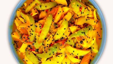 طرز تهیه ترشی انبه سبز+ ادویههای مورد نیاز و نکات کپک نزدن