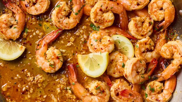 نکات و فوت‌وفن‌ های طرز تهیه میگو با سس سیر و لیمو