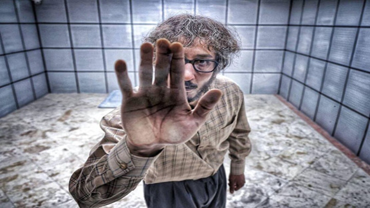 مرد عینکی؛ فیلم‌های سینمایی جدید ایرانی (Man with Glasses)