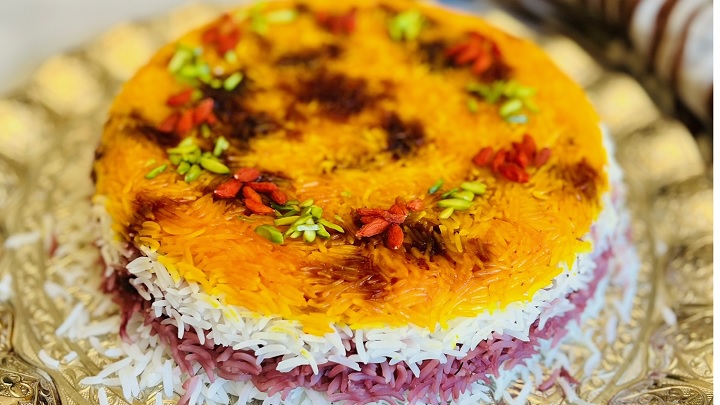 آلبالو پلو قالبی بدون گوشت